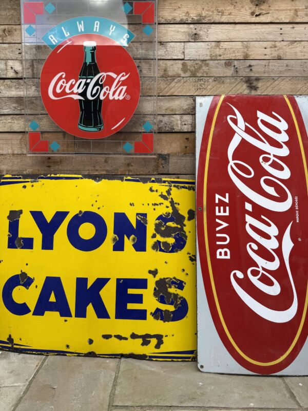 Lyons Cakes Enamel Sign - Image 2