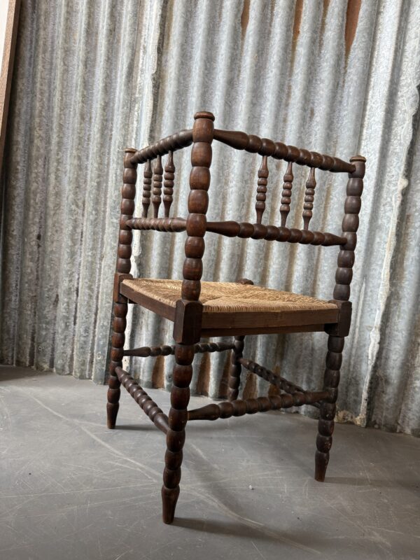 Corner Bobbins Chair - Image 4