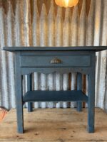 Painted Pine Side Tabel