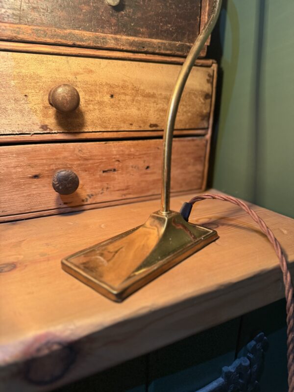 Vintage Brass Clam Shell Lamp - Image 3