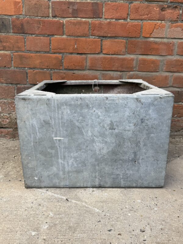 Vintage Galvanised Planter / Tank - Image 2
