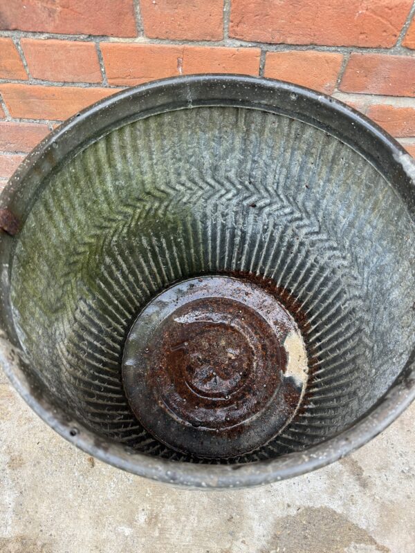 Vintage Galvanised Dolly Tub – Ribbed Zinc Laundry Barrel / Planter - Image 3